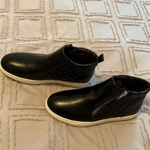 George Black Quilted Women's Sneakers